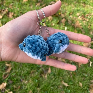 Crochet whale, keychain, plushie, stuffed animal, mini whale, whale keychain, crochet plushie, amigurumi, blue whale, accessory,