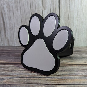 3D printed Dog Paw print trailer hitch covers. Toe Beans | Puppy Print