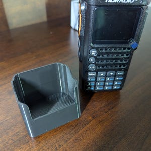 Tidradio H8 Desk Stand: Angled PLA Radio Holder