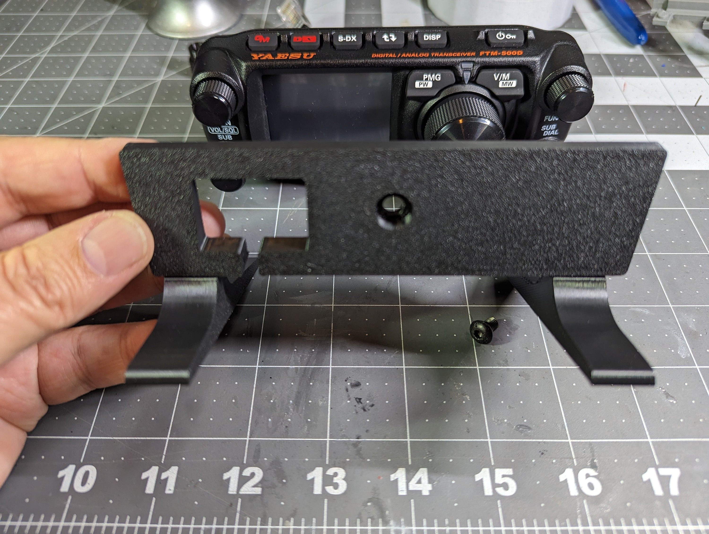 Yaesu FTM-500 Desk Stand Mount: 3D Printed Radio Head Unit - Etsy