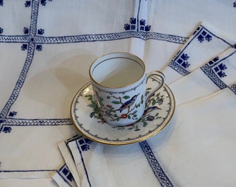 Hand embroidered Beautiful Irish linen placemats. Vintage Set of 4  intricate Blue design. Vintage with a twist of modern edge!