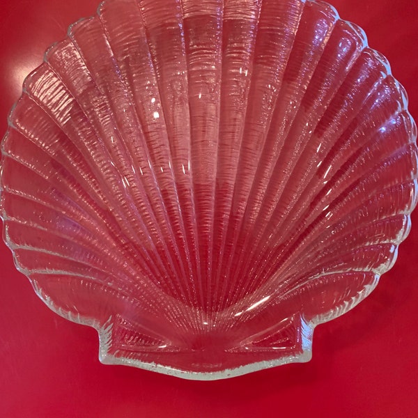 Vintage Arcoroc France glass Coquillage shell  appetizer plates. Set of 6