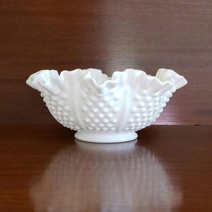 Fenton Milk Glass Hobnail and Rope Ruffled and Crimped Rim Bowl in Excellent Condition