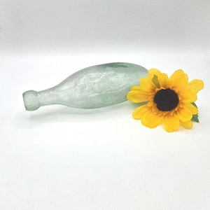 Mid 1800s Aqua / Green Glass Kilner Torpedo Bottle / Carbonated Soda Bottle with Blob Top