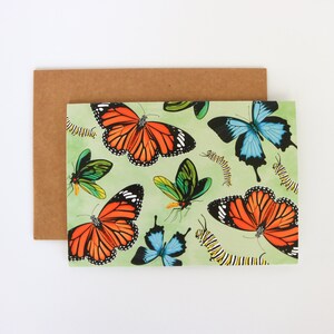 Tarjeta de felicitación de mariposa / Tarjeta de felicitación de 5 "x 7" / Tarjeta de felicitación en blanco / Tarjeta de todas las ocasiones / Tarjeta de felicitación de animales / El bebé come el alfabeto