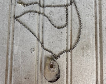 handmade shell necklace (made in hawaiʻi)