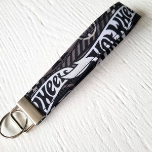 OG HOTWHEELS - Key Fob Wristlet Keychain - Lanyard - Keychain - Hot Wheel  Key - Keychain Racing