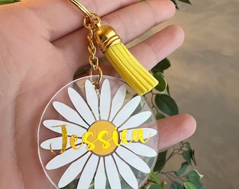 Daisy personalized keychain, Custom Name Keychain, Acrylic tassel keychain, Customizable keychain, Bridal Party gifts, Easter basket stuffer