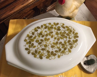 Vintage Pyrex Verde pattern