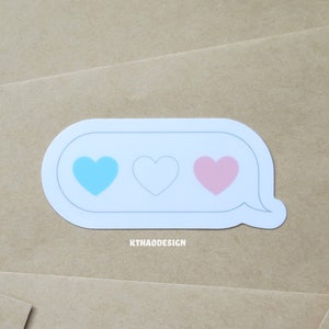 Pride Hearts Kollektion | Dezenter Trans Pride Flagge Vinyl Aufkleber | Transgender | Matt | Laptop, Wasserflasche, Journal, Agenda, Stift