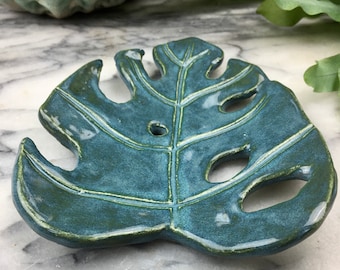 Portasapone Philodendron Monstera Leaf | Gioielli in ceramica fatti a mano con zero sprechi