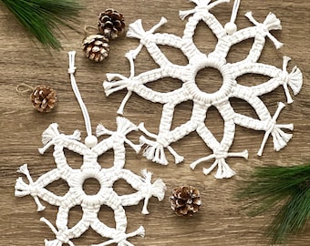 Décoration flocon de neige | Décoration murale de Noël | Décoration murale en macramé | Décoration de Noël bohème | Couronne des Fêtes | Décorations bohèmes | Macramé Hiver