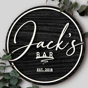 Enseigne de bar 3D personnalisée en bois en relief, Enseigne ronde en bois, Enseigne en bois personnalisée, Enseigne de bar pour la maison, Cabane, Homme des cavernes, Pub, Décoration de bar, Bar de sous-sol image 5