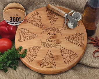 Pizzabrett mit Namen Bambus Holz Drehteller, Pizza Schneidebrett Set, Feinkostbrett, Serviertablett, Holzplatte, Einweihungsgeschenk