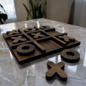 Tic Tac Toe Wooden Board Game - Fun Wooden Game for Parties, Family Game, Wood Game Play With Friends, Wooden toys, Gift for Friend