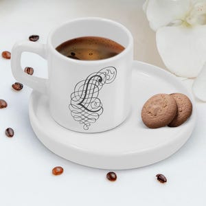 Ensemble personnalisé de lettres de calligraphie expresso/tasse à café turque, tasse à expresso personnalisée, cadeau de pendaison de crémaillère, cadeau d'anniversaire pour les amateurs de café