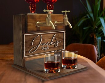 Dispensador de whisky de doble grifo de madera con nombre en relieve personalizado, bar, bar en casa, cobertizo de pub y pub, vino, vodka, dispensador de licores, fuente