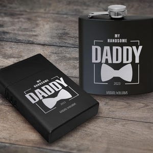 Set regalo con fiaschetta e scatola per sigarette incisa al laser personalizzata, fiaschetta personalizzata da 6 once, custodia per sigarette in metallo, il miglior regalo per papà
