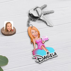 Gepersonaliseerde verjaardag / motorrijder / prinses / gewichtheffer / agent / chef-kok / regisseur cartoon houten sleutelhanger