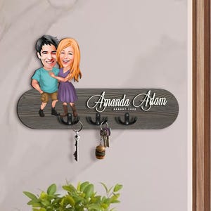 Gepersonaliseerde 3D houten halorganizer met cartoon, houten sleutelhouder, housewarmingcadeau, aangepaste karikatuur, cadeau voor stel, woondecoratie