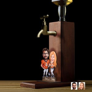Personalized Wooden Whiskey Dispenser with Cartoon American Football Couple Figurine, Wine, Vodka, Alcoholic Dispenser, Whiskey Fountain
