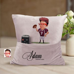 Cuscino personalizzato con caricatura di football americano con tasche, cuscino con caricatura personalizzata, regalo personalizzato, arredamento per la casa, regalo per bambini