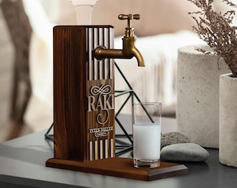 Personalisierter geprägter Name Holz Raki-Spender, Wein, Wodka, Whisky, Spender, Whisky-Brunnen, Getränkespender, Getränkespender