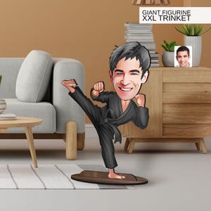 Spersonalizowana 3D drewniana figurka Karate z kreskówki, duży rozmiar, spersonalizowany portret karykatury, prezent dla niego, wystrój domu, prezent urodzinowy