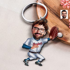 Schlüsselanhänger mit personalisierte Baseball Spieler Karikatur, Geschenk für Ihn, Custom Cosbaby Schlüsselanhänger, Geburtstagsgeschenk, Cartoon Portrait, Bobblehead