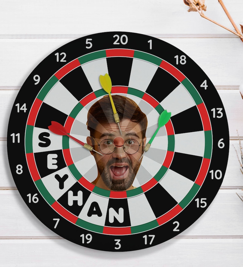 Personalized Photo And Name Entertainment 16 Inch 40cm Darts Play Set Gift For Friend Birthday Customized Dart Board Present Enjoyable image 2