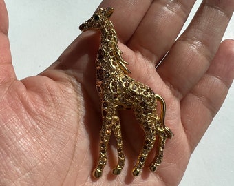 Vintage Swarovski Gold Giraffe Brooch Pin, Animal Brooch, Swarovski Crystal Brooch, Vintage Safari Brooch, Vintage Jewelry
