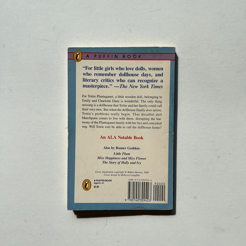 Illustrated by Tasha Tudor, the Doll's House by Rumer Godden, Puffin