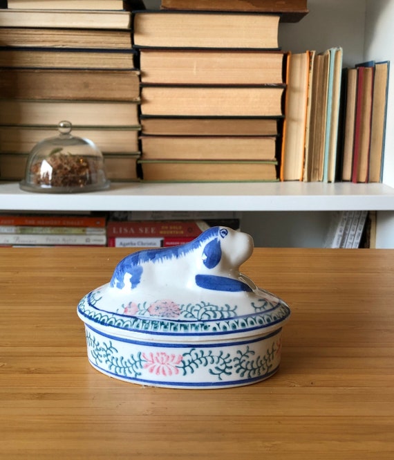 Cute Porcelain Dog Trinket Box with Flower Patter… - image 2