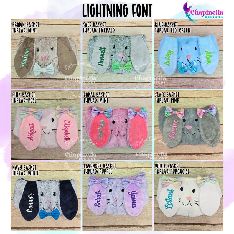 Puede incluir: Una colecci&oacute;n de cestas de conejitos de Pascua de peluche en varios colores, cada una con nombres bordados y pajaritas. La imagen incluye cestas en marr&oacute;n, salvia, azul, rosa, coral, pizarra, marino, lavanda y blanco, con el texto "LIGHTNING FONT".