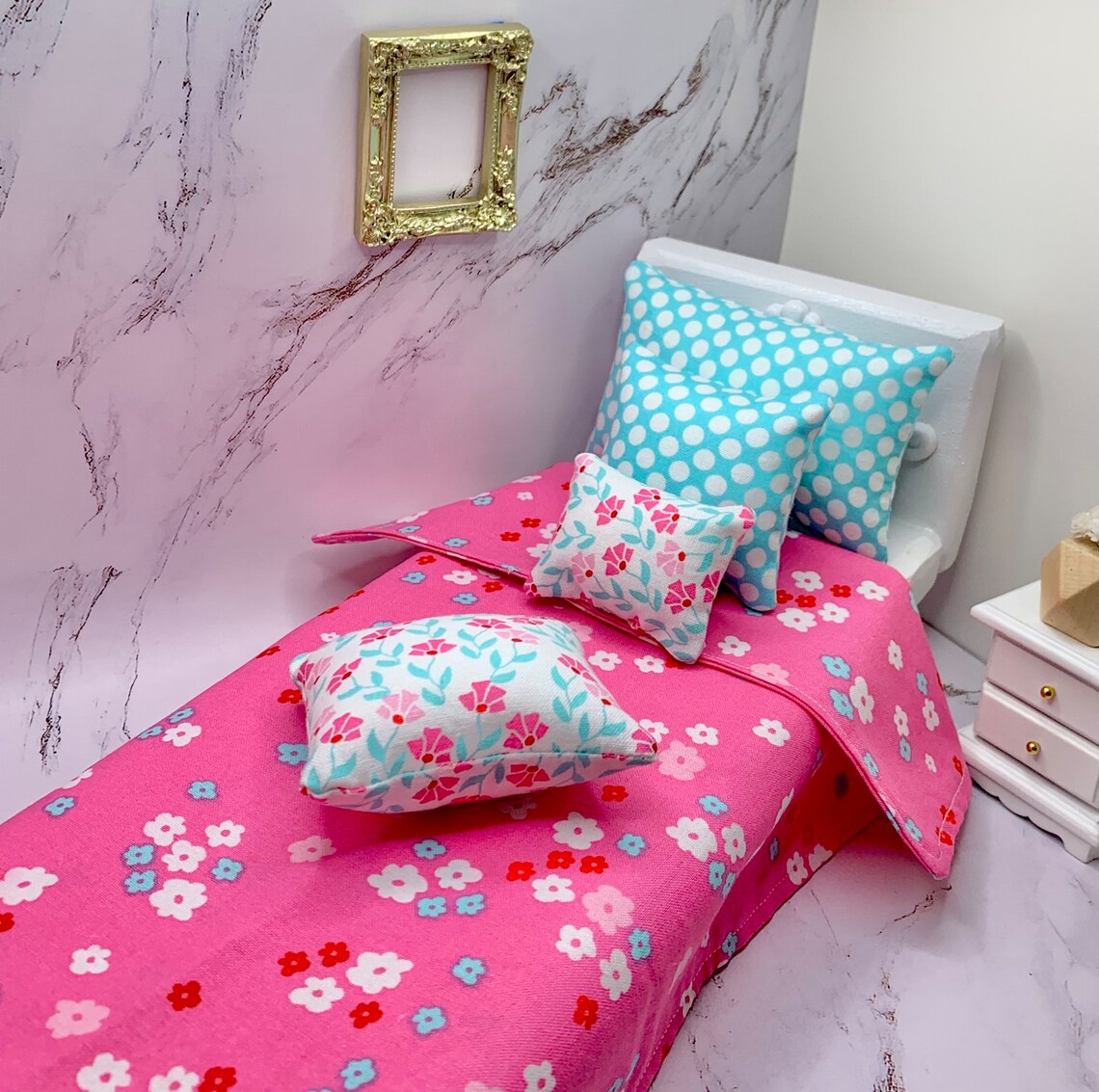 Barbie Bedding/barbie Comforter Set/doll Bedding/12 or Etsy