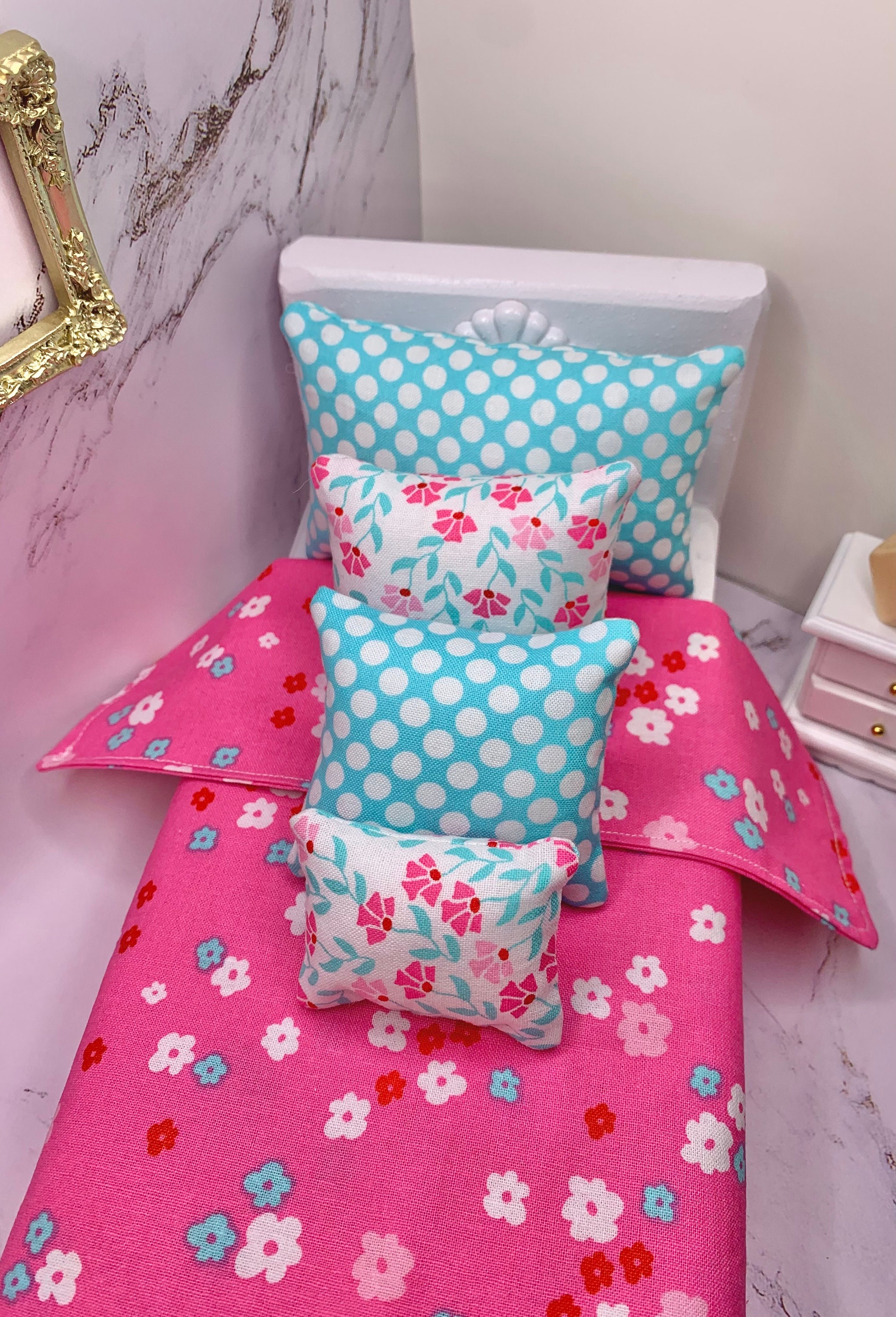 Mixed Color Bedding Set / Barbie Pink + Pastel Pink, Best Stylish Bedding