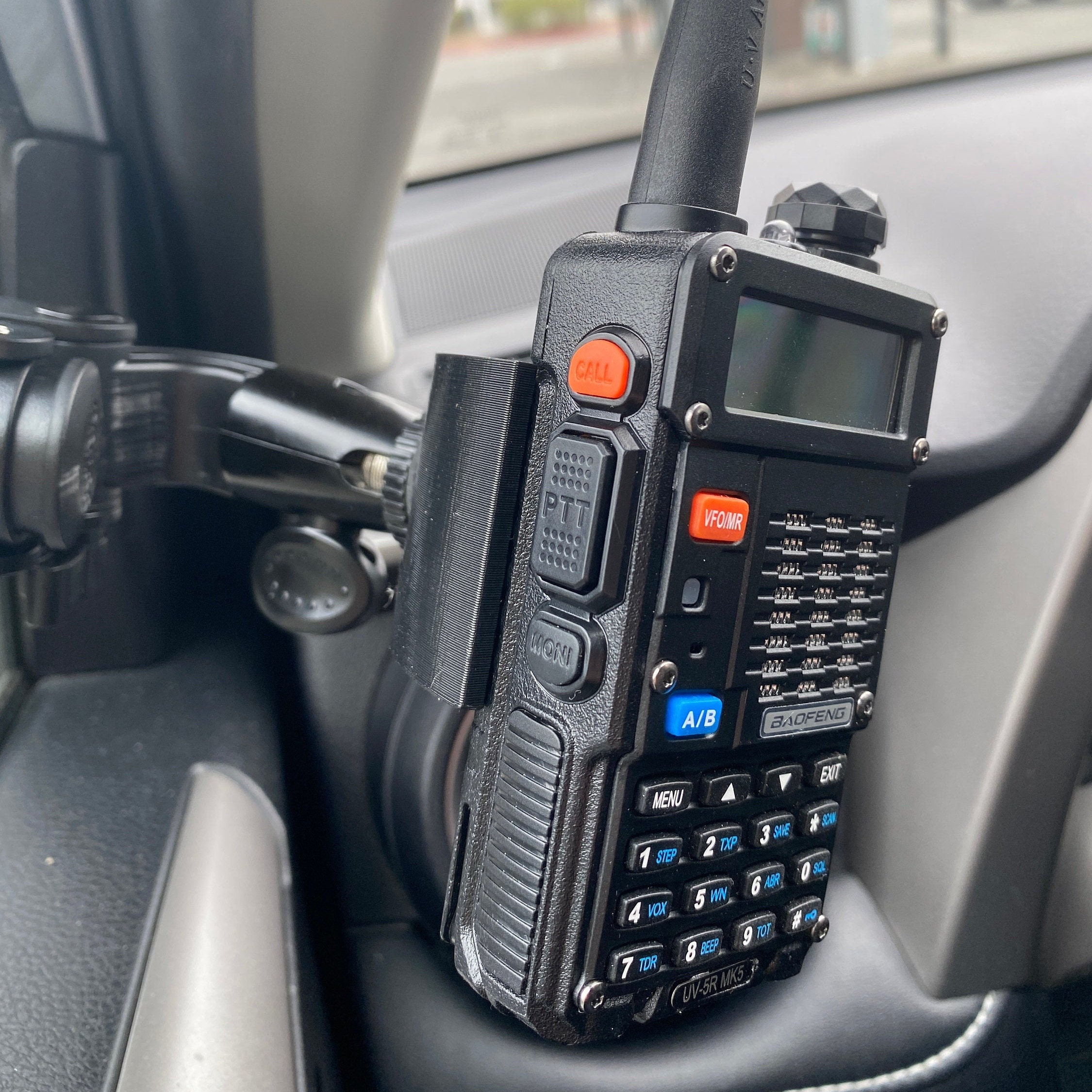 Did I buy a fake Baofeng UV-5R (8 watt)? - General Discussion