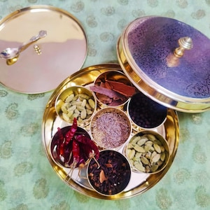 Vintage Heavy-Quality Pure Brass Masala Box – Spice Storage with Inner Lid | Decorative Gift Piece| Masala Dabba| Spice box |Spice potpourri