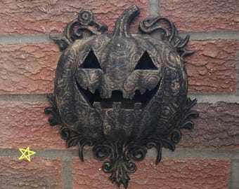Pumpkin Wall Display with tealight