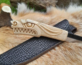 Handgesneden Vikingmes met wolfskop: Fenrir Noors campingmes