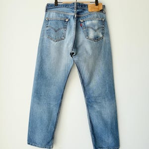 W33 L29 Levis 501 vintage cintura 33” azul oscuro 501s hecho en EE. UU. Cartera de los años 90