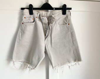 Vintage Levi’s 501 shorts 27” waist made in France