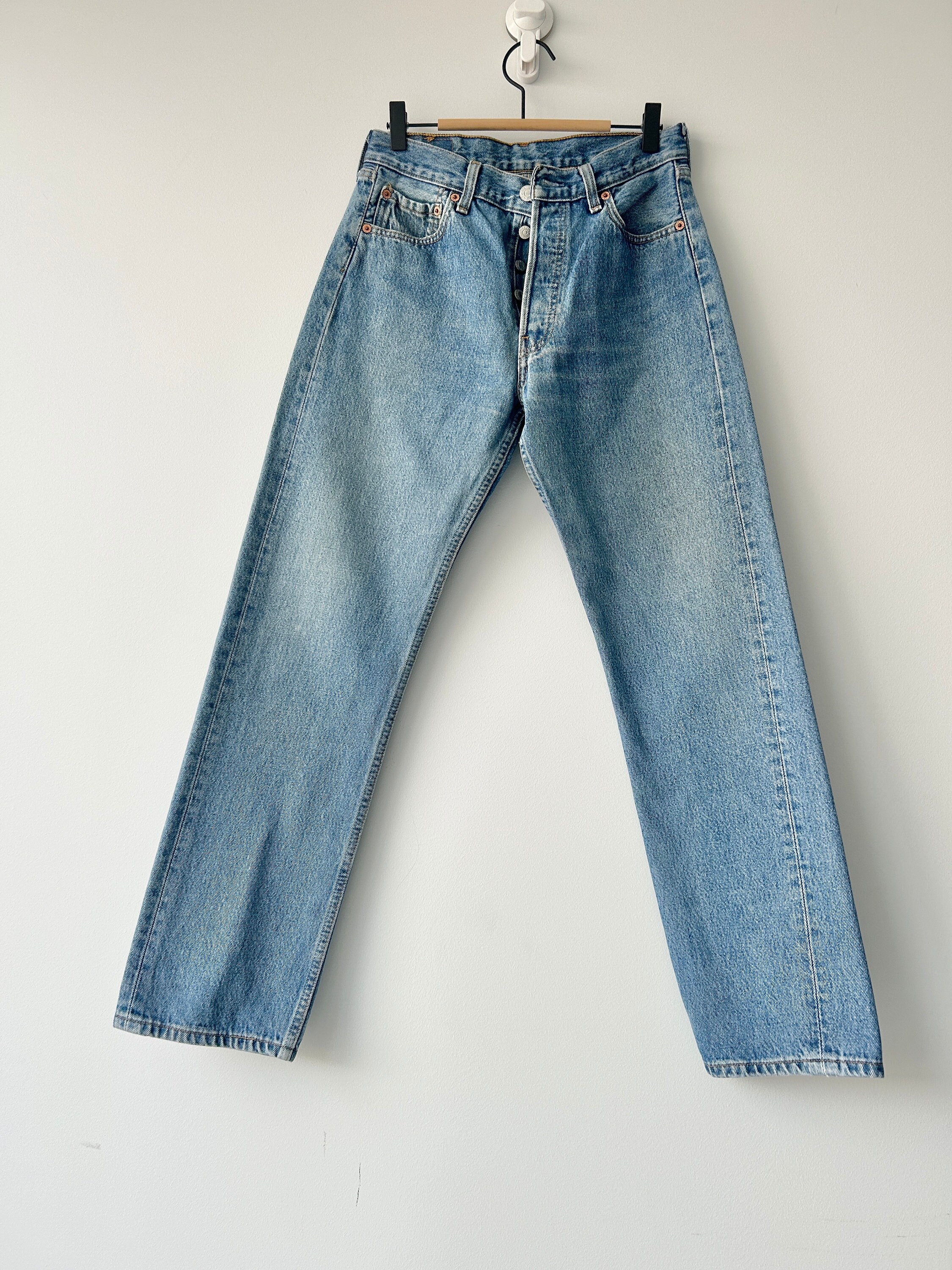 Levis 501 Vintage W28 L29 Levi's Medium Blue Faded Made Y2k
