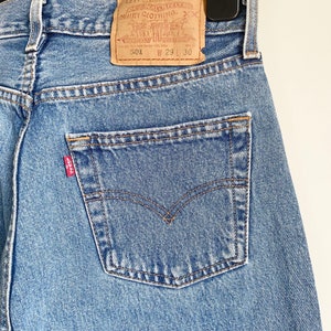 Vintage levis w27 501 for women