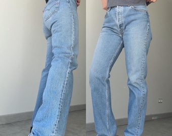 W28 L30 vintage Levis 501s 27/28” medium blue denim Levi’s 501s Y2K