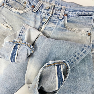 w25 L33 Distressed faded Selvedge redline Levi’s 501 Vintage 80s Levi’s 501