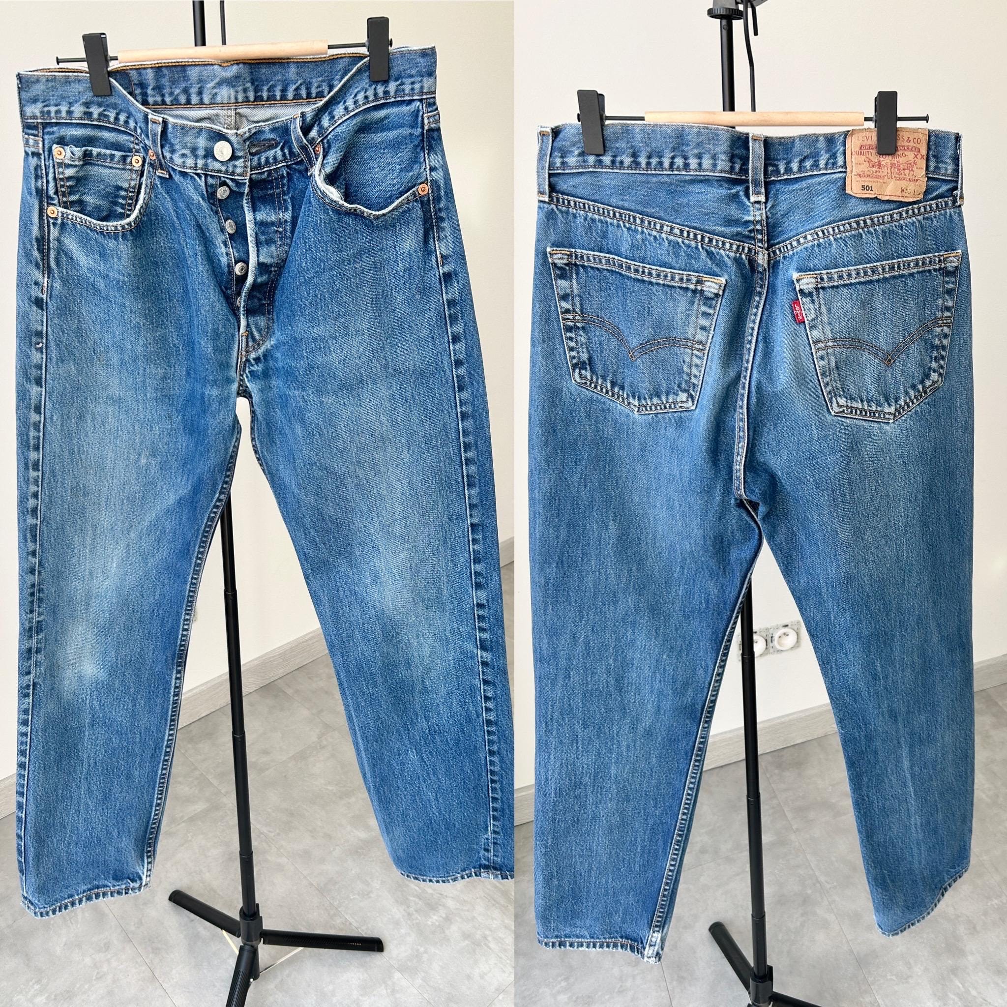 W31 L30 Levis 501 Vintage 30”/31” Waist Dark Faded Blue