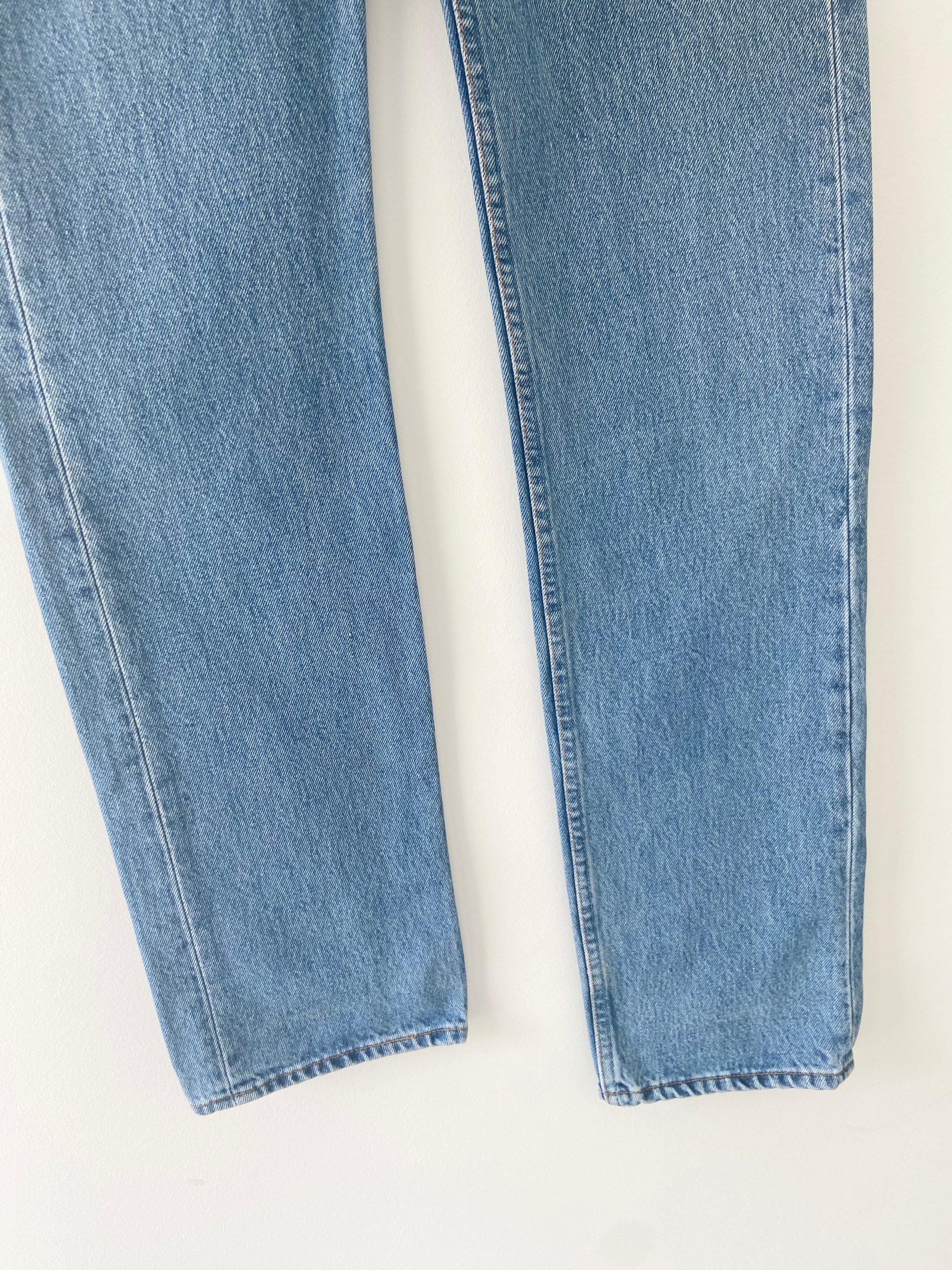 Vintage Levi's Engineered 28/29 Jeans 00004 Vintage Levi's