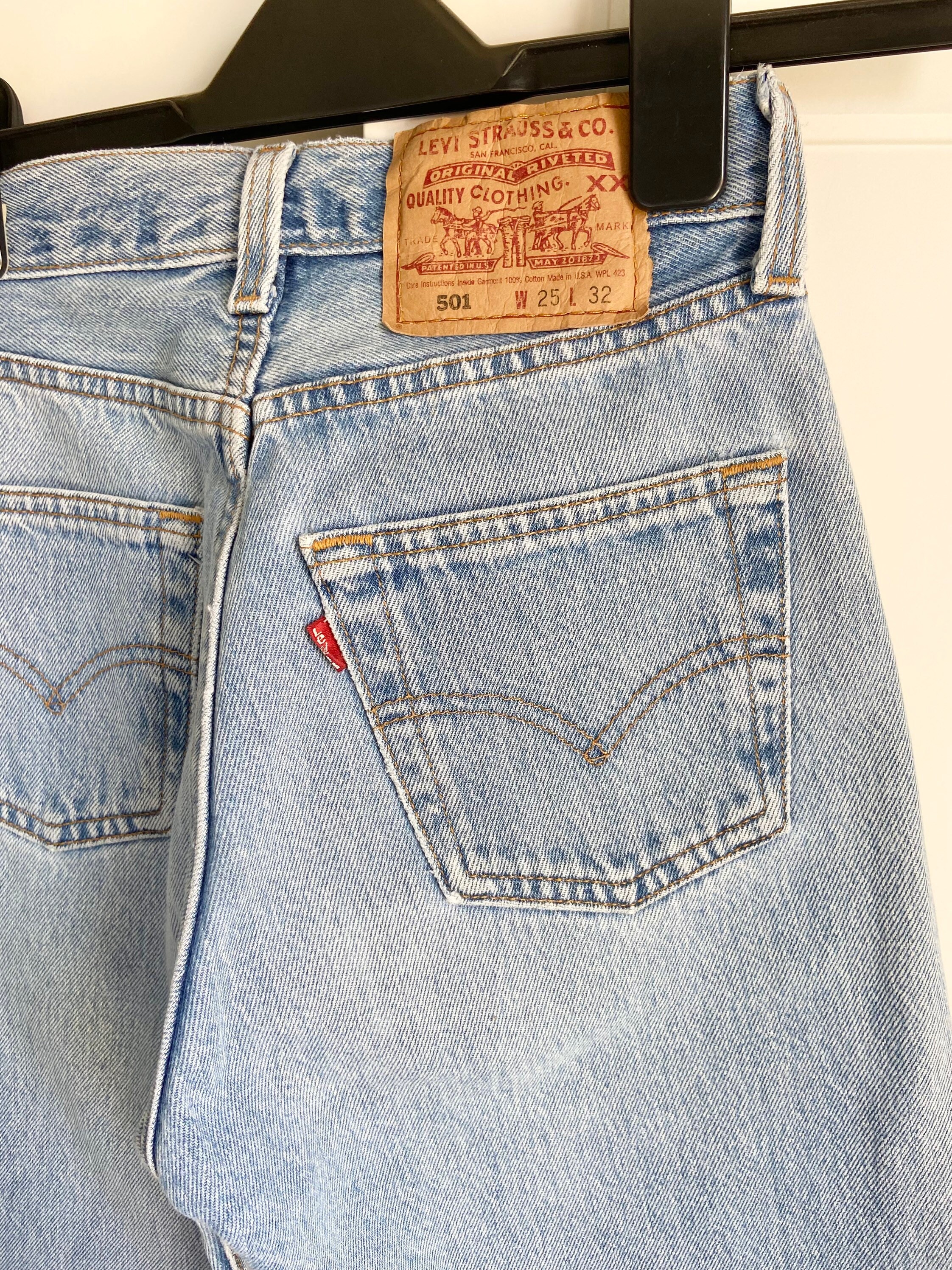 Abbigliamento Abbigliamento genere neutro per adulti Jeans Vintage Levi's 501 24" vita made in USA per donna 
