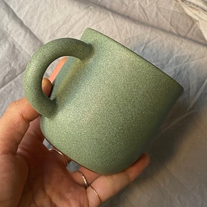 220 ml / Stoneware Mug with Green Matte Glaze /coffee, tea / 7.4 fl OZ, handmade, house warming gift, home decor, interior design